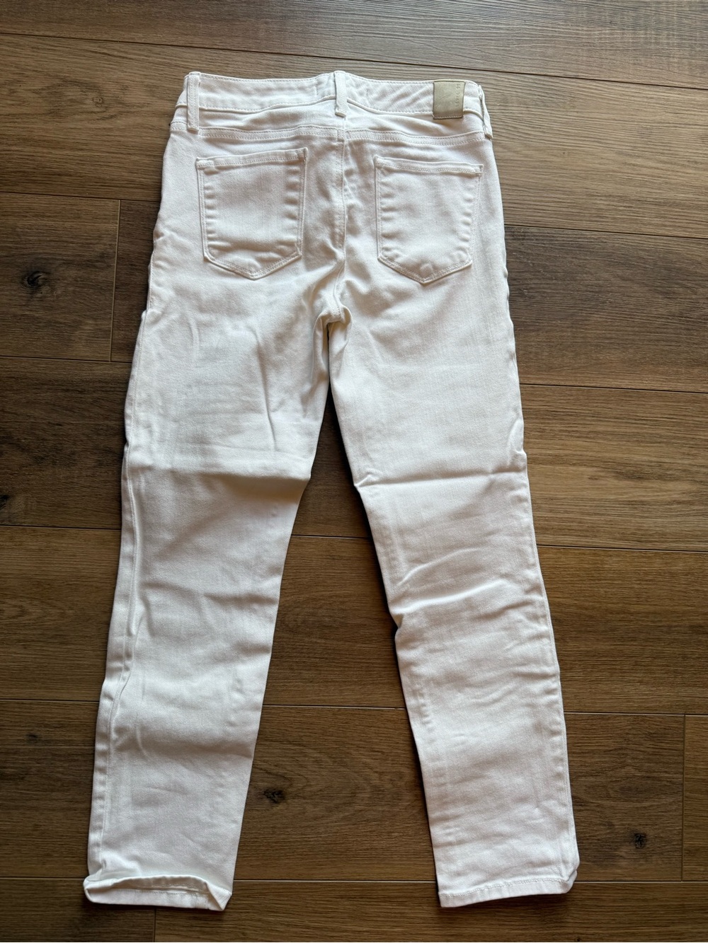 Level 99 Women's White Skinny Jeans